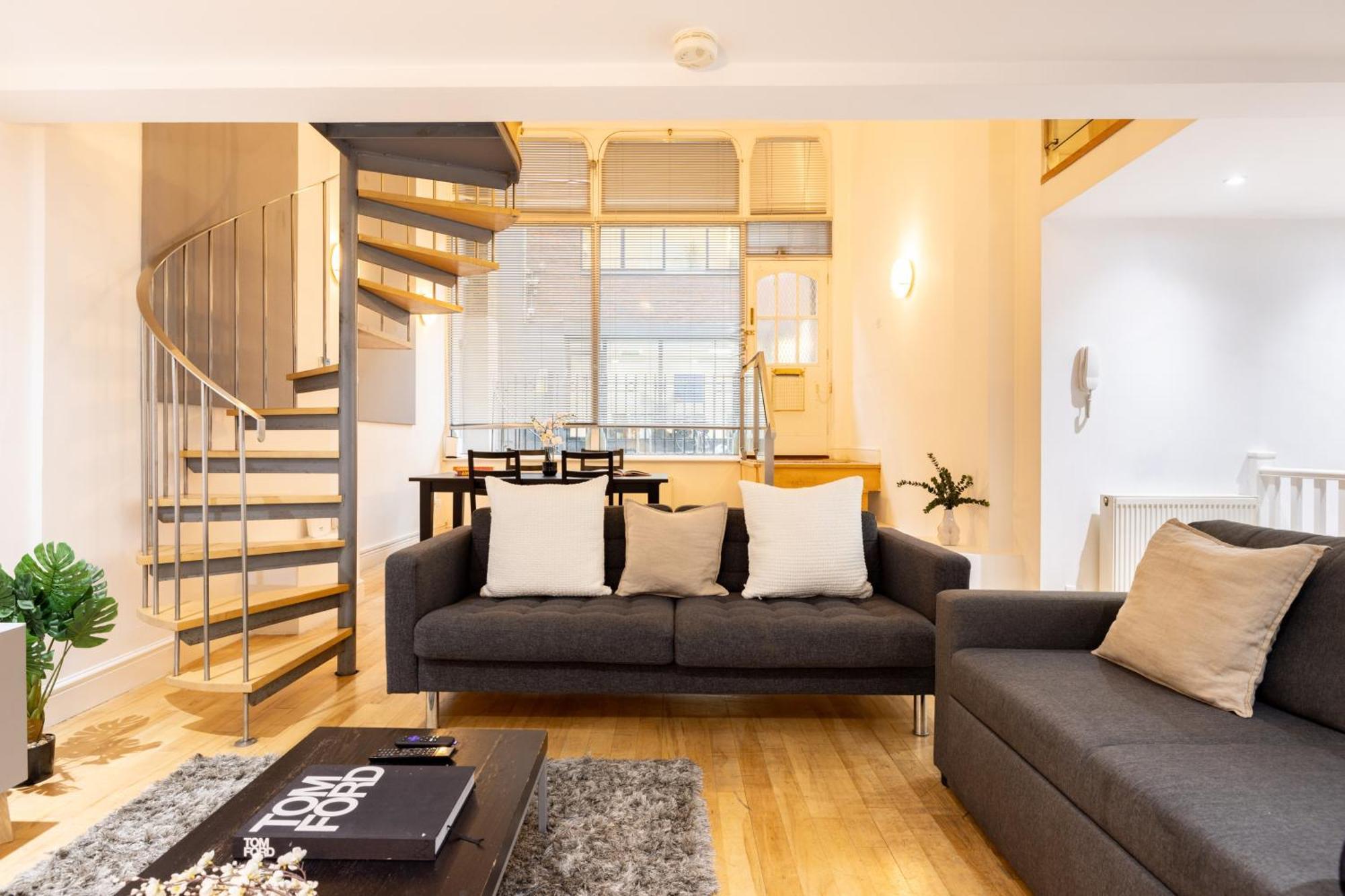 Charming Retreat In * Londra